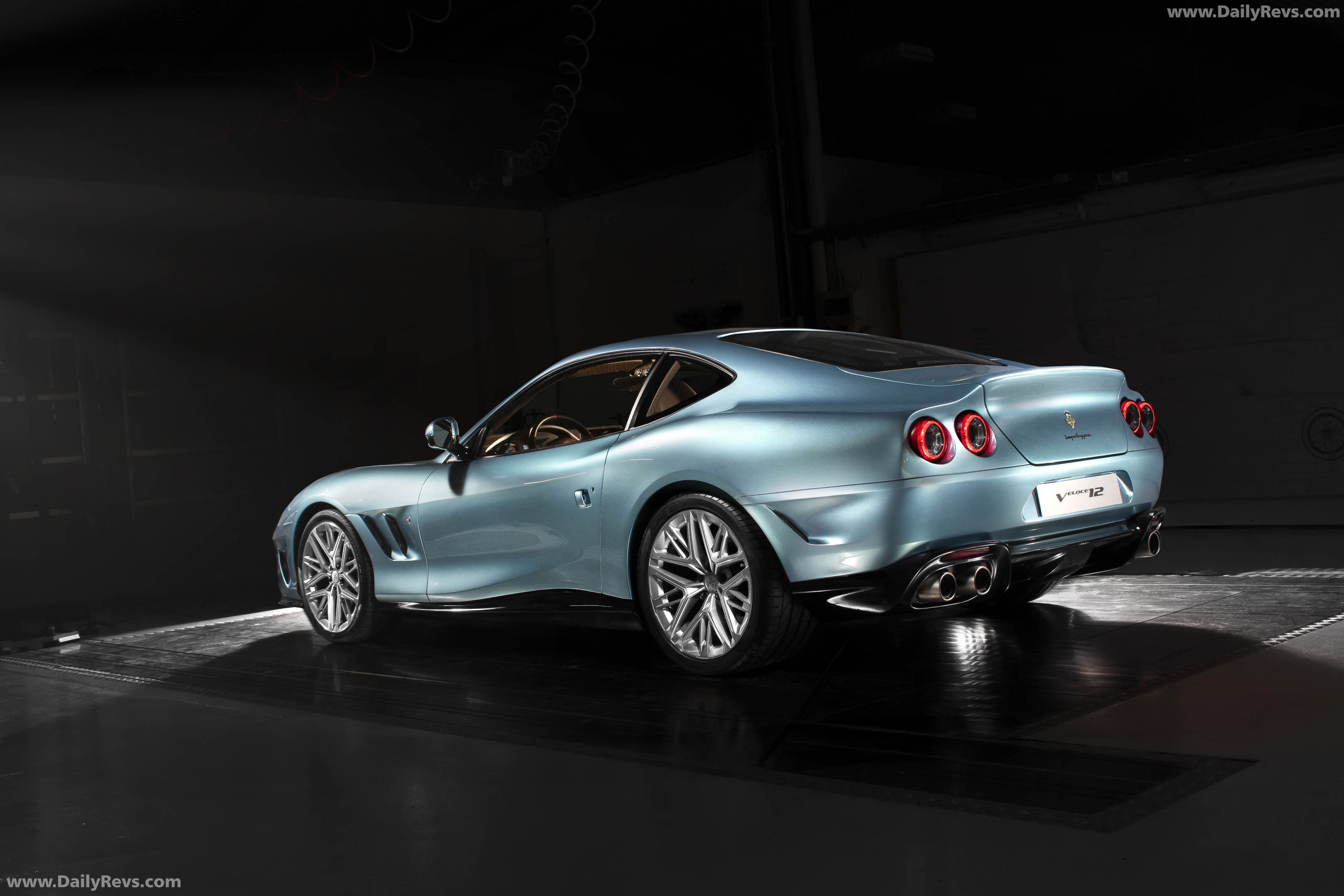 2025 Touring Superleggera Veloce12 Azzurro Cielo Rear View